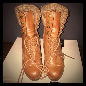 Mossimo Wedge Lace-Up Boots- size 8